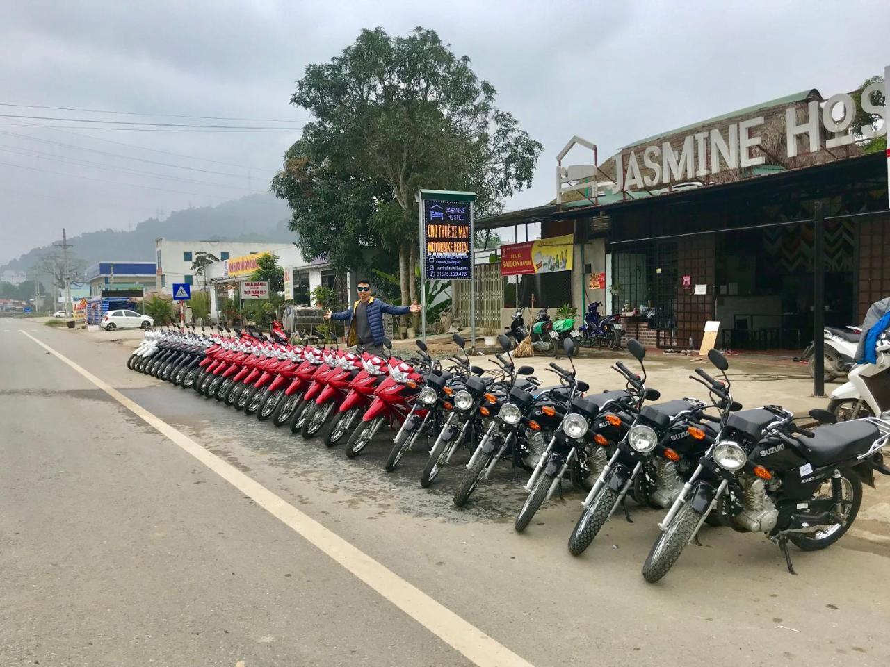 Jasmine Hostel And Motorbike Tours Ha Giang Extérieur photo